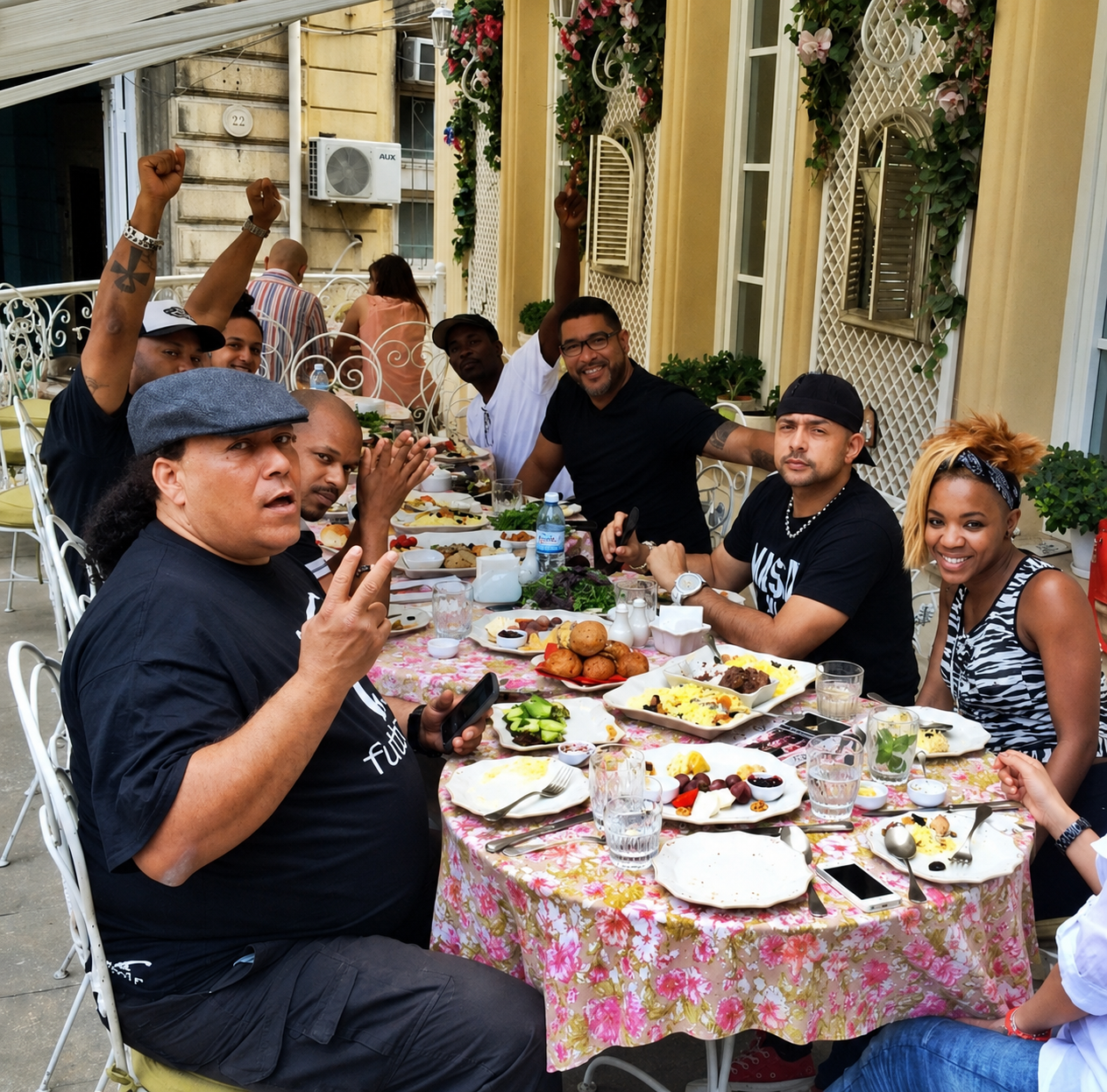 Guests around the morning table at Merci Baku